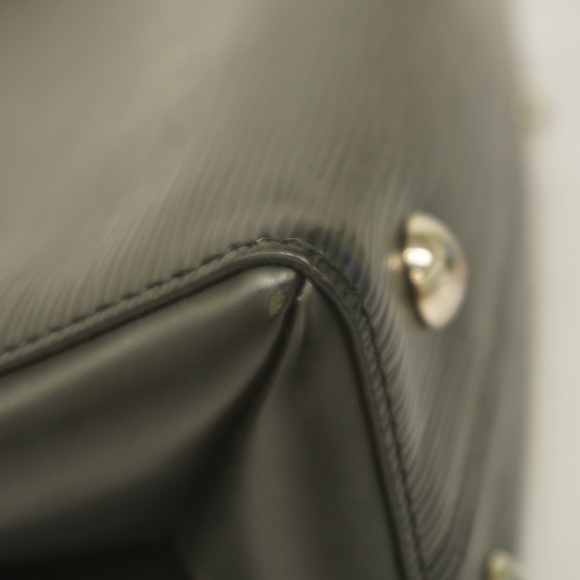 Louis Vuitton Epi Grenelle PM Handbag - Picture 12 of 14